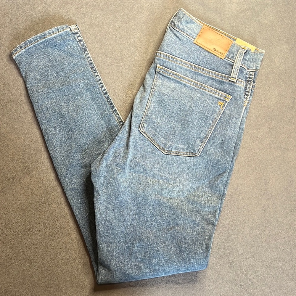 NWT Madewell 10 inch Button Front High Rise Skinny size 27